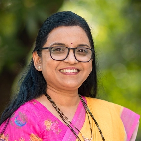 Dr. Manjita R